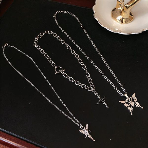 

kpop gothic harajuku multi-layer angel cross rose butterfly pendant chains necklace for egirl women men punk aesthetic jewelry wmtsrg, Black;white