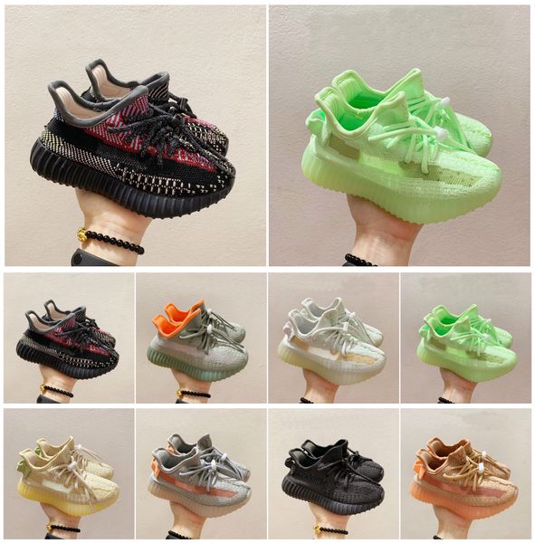 

2021 kids running shoes trainers kanye west israfil yecheil infant cream white black green boy girl children toddler stylish sneakers with b