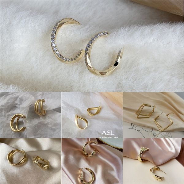 

zzj round fashion luxury roman man black intersect crystal small stud earrings for women numerals punk boy girl poxam veet earring, Golden