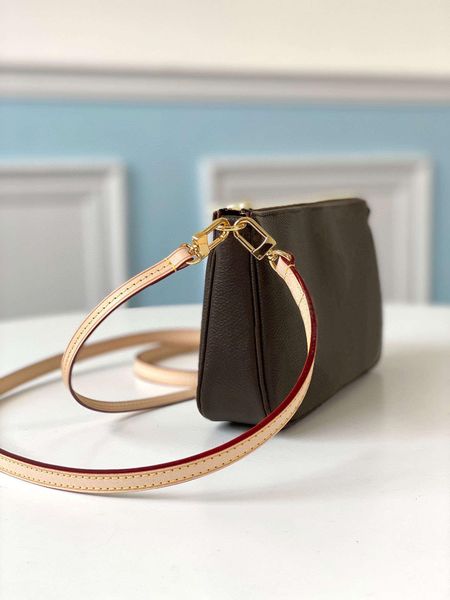 

bag,luxury style,made designer shoulder accessories,classic bag,pochette shipping,l017 of canvas,leather trimmings,small phxki, Red;black