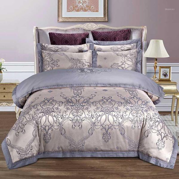 

luxury jacquard bedding set king  size bed linen silk cotton duvet cover bed sheet set pillowcases1