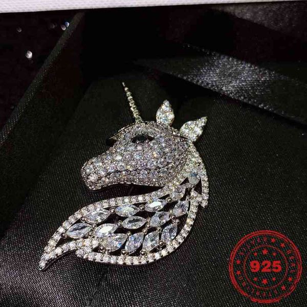 Yay Ins Stil Yüksek Karbonlu Elmas Pin Kişiselleştirilmiş Inci Unicorn Broş S925 Gümüş Takı