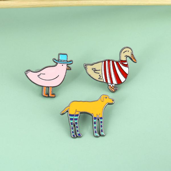 

cute poultry cartoon animal duck dog chickens brooch pins funny zinc alloy enamel brooches for girls xmas gift badges bag shirt pin 2020, Gray