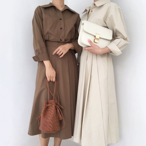 

[ewq] bohemian long sleeve brown long pleated dresses korea turn-down collar three buckles leisure ladies shirt dress qk95412 y200805, Black;pink