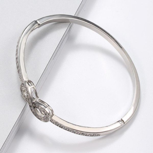 

bangle fashion bracelet for women round micro-inlaid zircon simple 8-shaped, Black
