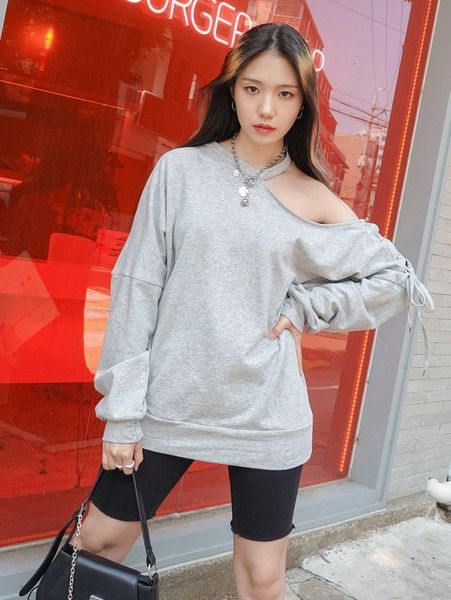 

dazy asymmetrical neck lace up sweatshirt e100#, White;black