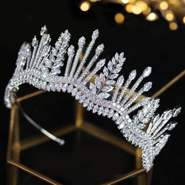 

2021 новый дизайн cz высокие свадьбы tiaras cubic zirconia bridal hudseper для волос для волос queen crowns crowns женщины аксессуары для во, Golden;silver