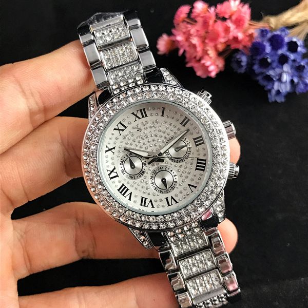 

trend men and women watch with the same fashion couple fashion table full star stars timing dial inlaid stone, Slivery;brown