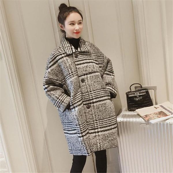 

2021 women blend coat fashion grid loose wool coats female plus size casual overcoat winter turn-down collar long jacket coat, Black
