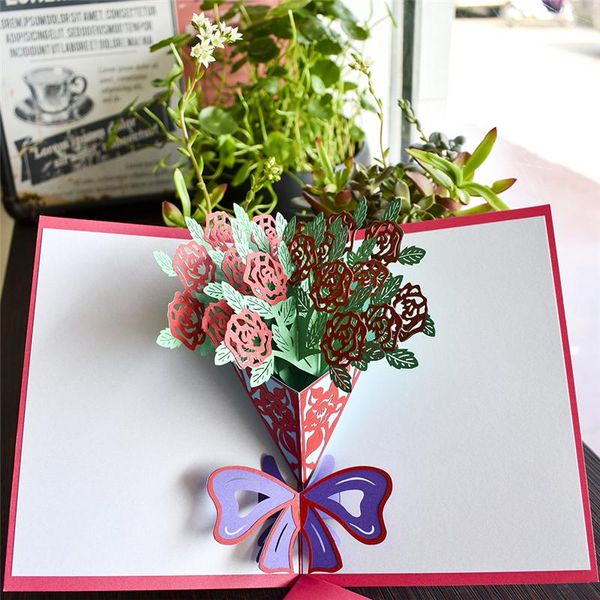 

букет из розовых цветов 3d всплывающие открытки на день рождения подарок с конвертом наклейка лазерное вырезать приглашение открытка открытк