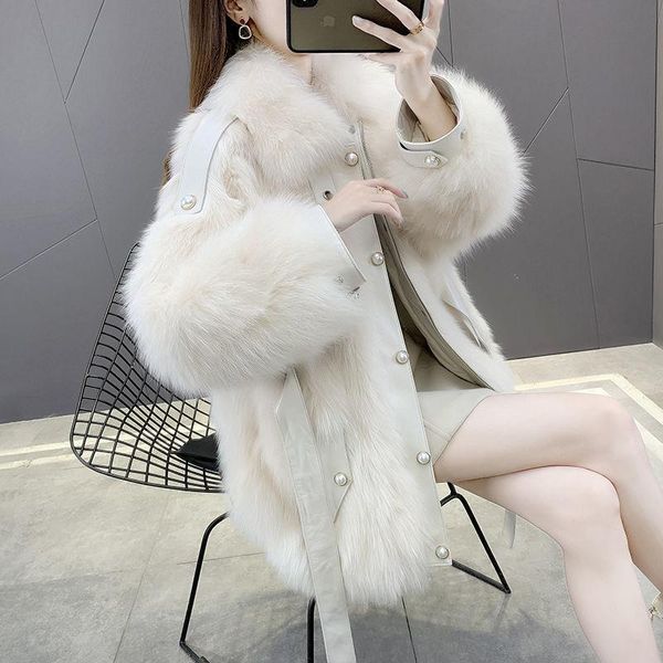 

new elegant lady fur coat women 's winter faux fur coat, Black