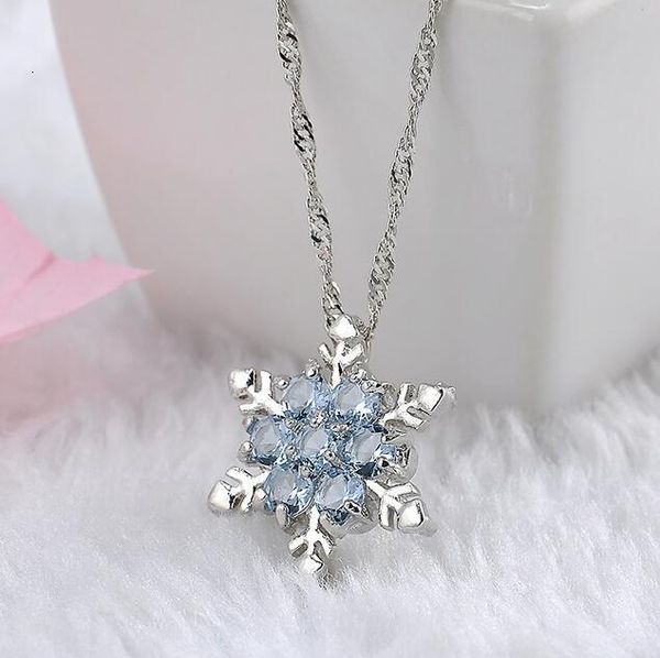 

zirconia snowflake pendant necklaces snow shape charm cubic statment necklace for women girls vintage jewelry valentine