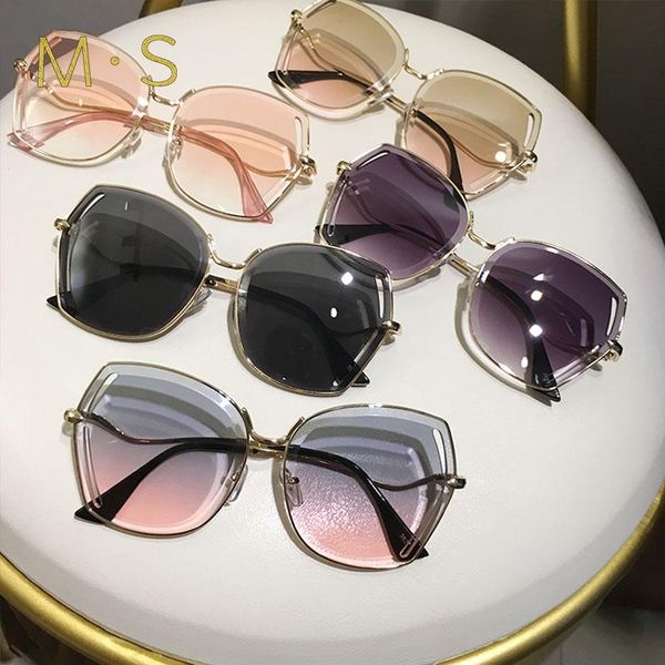

new arrival 2020 women sunglasses pink sun glasses retro sunglasses luxury holographic big female eyewear plus size, White;black