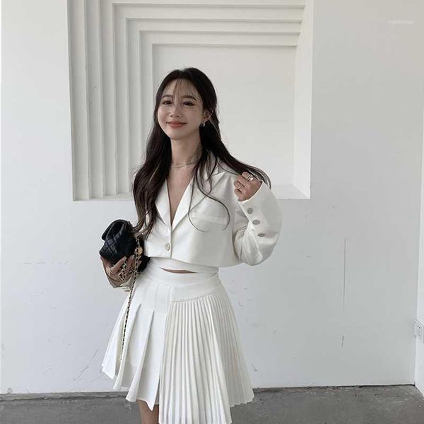

fall 2020 fashion women's jacket mini skirt set two-piece, White