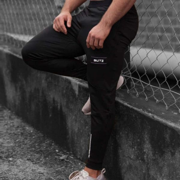 

2020 new muscle brothers sports fitness men's slim running training pants capris, Black