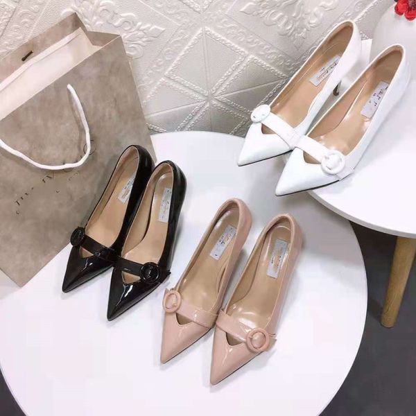 

2020 new autumn and winter high-end quality unique v-buckle round buckle design style fashion high-heeled shoes, Black