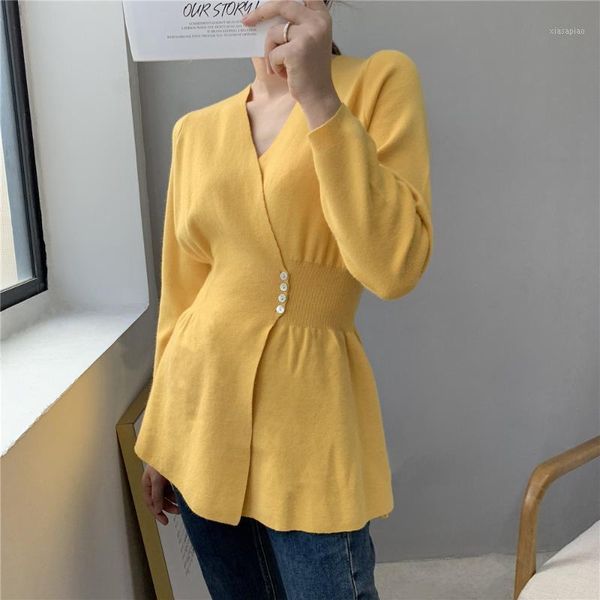 

women's knits & tees spring sweater cardigans 2021 shell buckle folio v-neck cardigan temperament long-sleeved robe-style coat ns18691, White