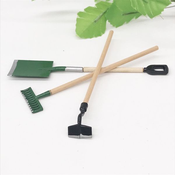 

1:12 mini doll house dollhouse miniature gardening three piece shovel iron rake gardener suit handmade design crsm