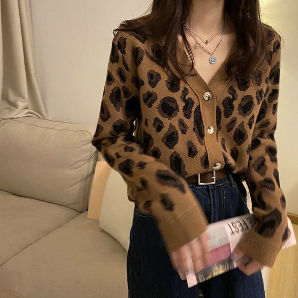 

jxmyy 2020 new v-neck leopard print element loose cardigan with long sleeves and small jacket short knit sweater q1215, White;black
