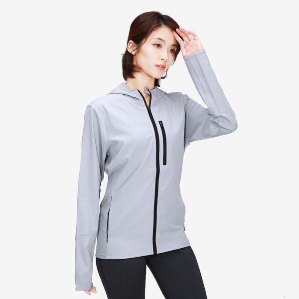 

2021 new spring and autumn female sports jacket outdoors running thin around the neck with hood zipper sleeve coat 8o39, Black;brown