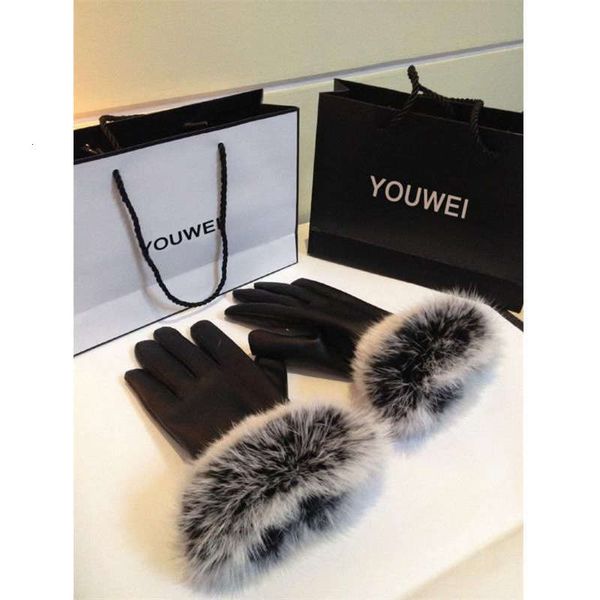 

leather gloves women' autumn and winter korean cute real rabbit hair thickened plush warm touch screen cycling windproof waterproof th, Blue;gray