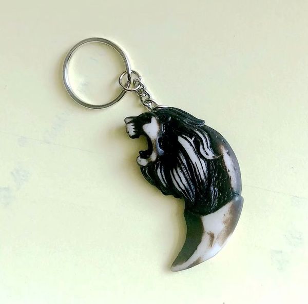 

yqtdmy 12 pcs punk lion head retro style keychain jewelry gifts, Slivery;golden
