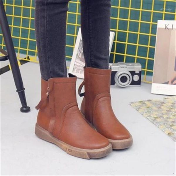 

2021 autumn winter women boots leather flat ankle boots female casual shoes short short for women black brown 35-401