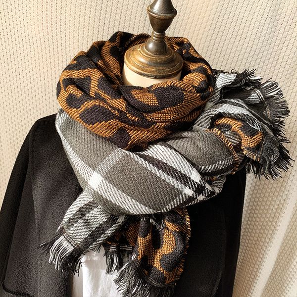 

new leopard print double-sided plaid scarf for women winter brand version thickened imitation cashmere east gate student warm shawl in klwe, Blue;gray