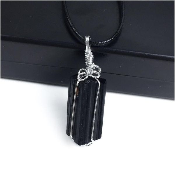 

1pc natural quartz crystal stone necklace women men black raw rocks tourmaline pendant handwoven chakra healing craft j qylwsr