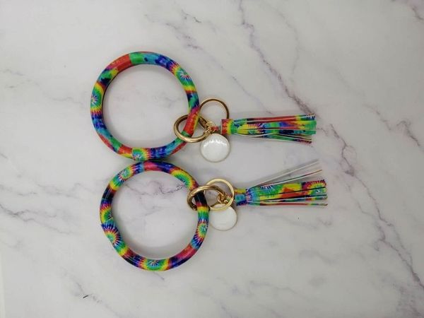 

bracelet tie dye bracelet keychain pu leather tassel keychains tie-dyed round leather tassel bangle o key ring, Slivery;golden