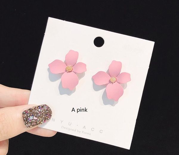 

2020 new korean style sweet spring and summer large flower pink rose red yellow sea p earrings 441, Golden;silver