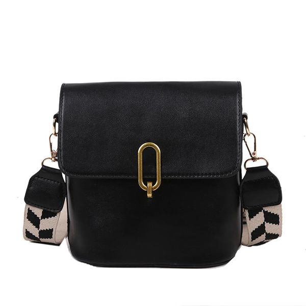 

2021 new fashion female bag simple messenger bag bucket texture retro small