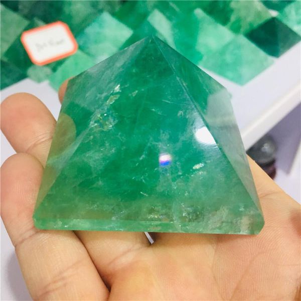 

natural rock green fluorite quartz crystal aura pyramid treatment
