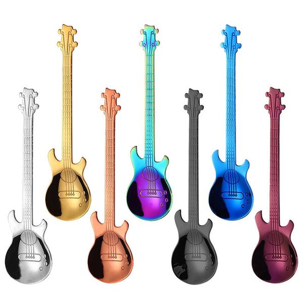 2022 Novo Criativo 304 Aço Inoxidável Pequeno Café Spoons Guitarra Violino Forma Sobremesa Colher Agitando Colher Adorável Titânio Banhado Gelo Scoop