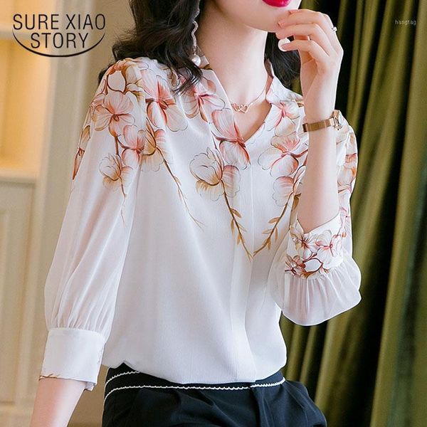 

2020 summer new elegant printed v-neck short-sleeve silk blouse casual loose simple white satin shirt women chemisier femme 97201