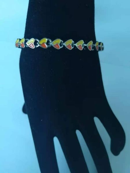 

link, chain heart with enamel bracelet fashion jewelry, Black