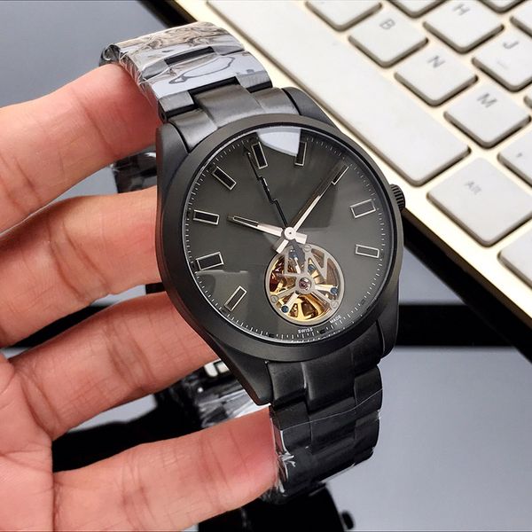 

style watch sapphire mirror three needle design watches duluxe fashion wristwatch for gentlemen 40 mm 316 stainless steel watchband, Slivery;brown
