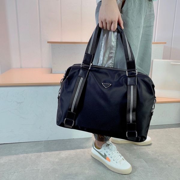

designer one shoulder handbag waterproof fabric travel bag for men and women