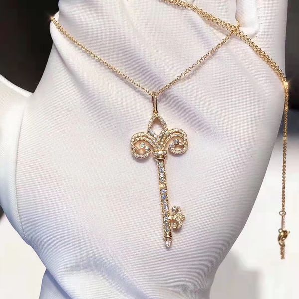 

2022 brand original jewelry designer necklace new zircon key pendant female personality simple high-end sweater chain, Silver