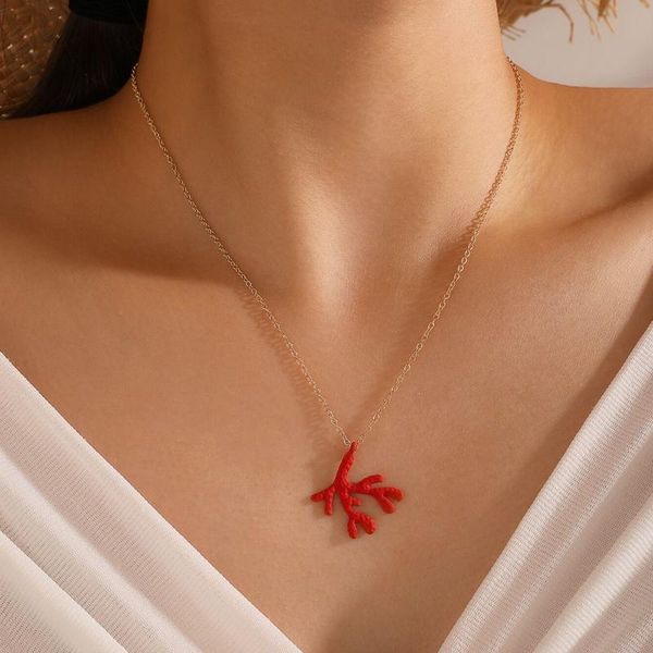 

brling new 2020 fashion ins vintage chain pendant choker red antlers christmas alloy necklace for women girls gifts party, Golden;silver
