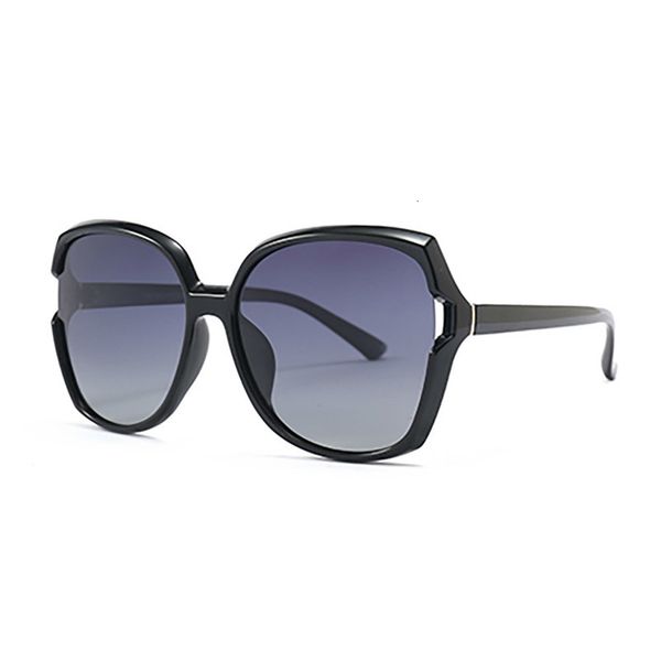 

2021 new oversize sunglasses women vintage one piece sun glasses men for summer shades culos ladies uv400 gafas 9118df aeea, White;black