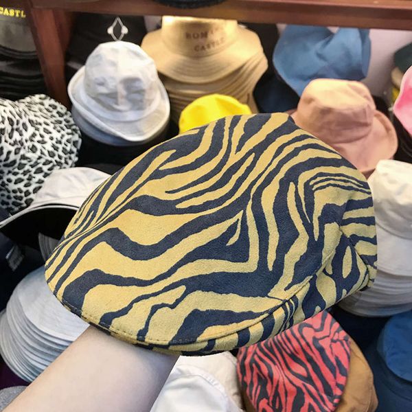 

stripe versatile 2019 korean suede duck tongue hat for men and women, Blue;gray