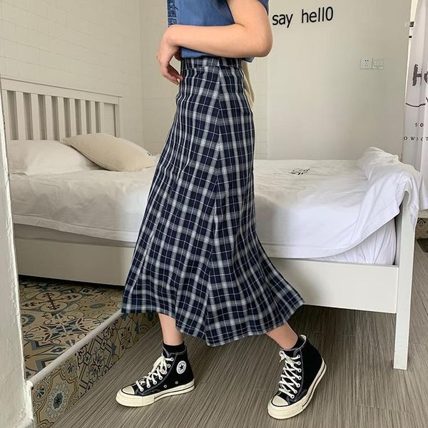 

spring high waist skirts womens 2020 summer harajuku korean style clothes fashion vintage friends plaid long skirt women1, Black