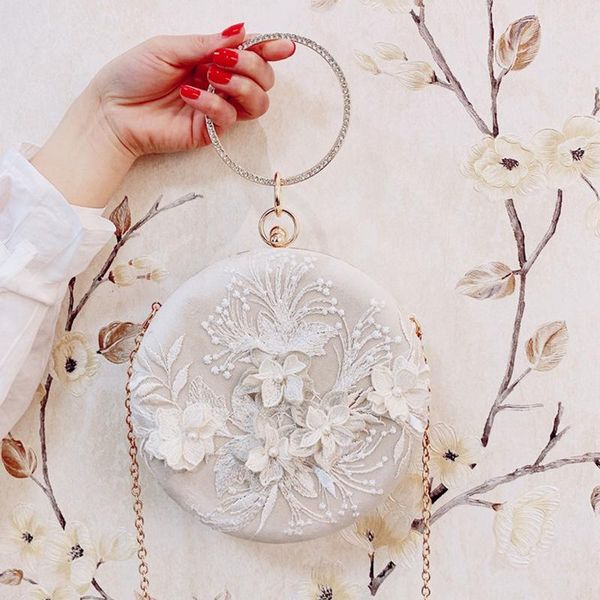 

fashion women bag tassel metal small day clutches lady embroidery evening bags wedding purse female handbag