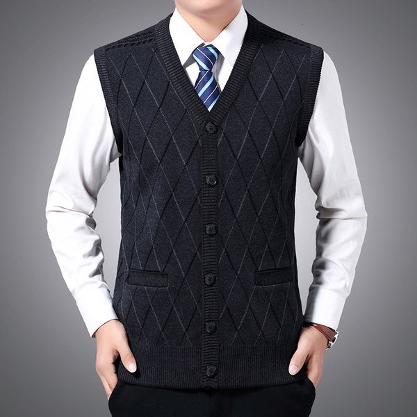 

winter 2020 old men's cardigan jacquard knitted vest real pocket button bottomed dad's, Black;white