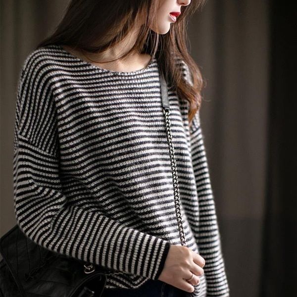 

new fashionable female superior around the loose neck striped shirt base 2020 popular, White;black