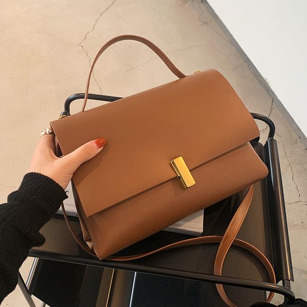 

new niche design office lady 2020 autumn/winter new style all-match messenger bag texture fashion handbag square bag width: 28cm c1116