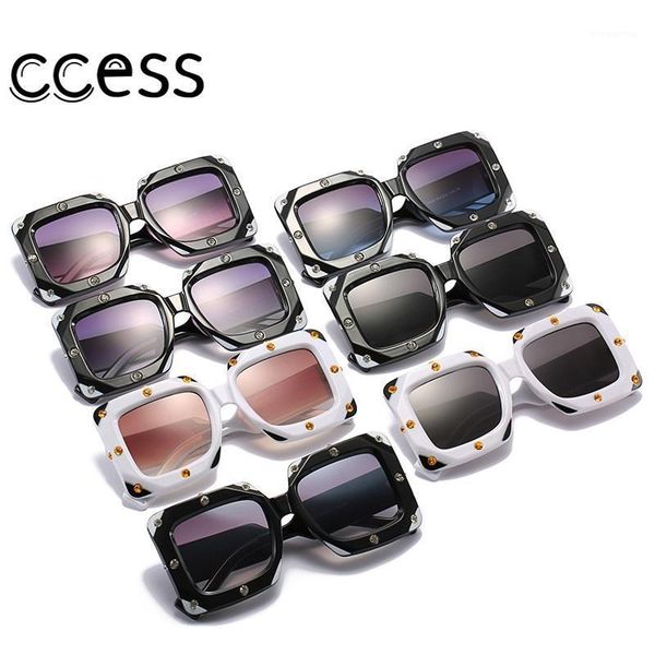 

2020 new trends luxury square new oversized vintage sunglasses women men diamond sun glasses ladies eyeware uv4001, White;black