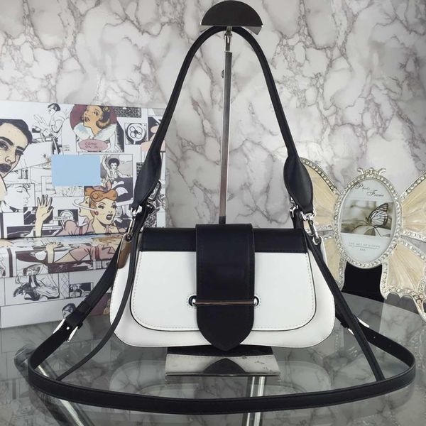 

2021 calfskin saddle bag polished white steel hardware solid color women's shoulder bag splicing handbag with box, Black;red
