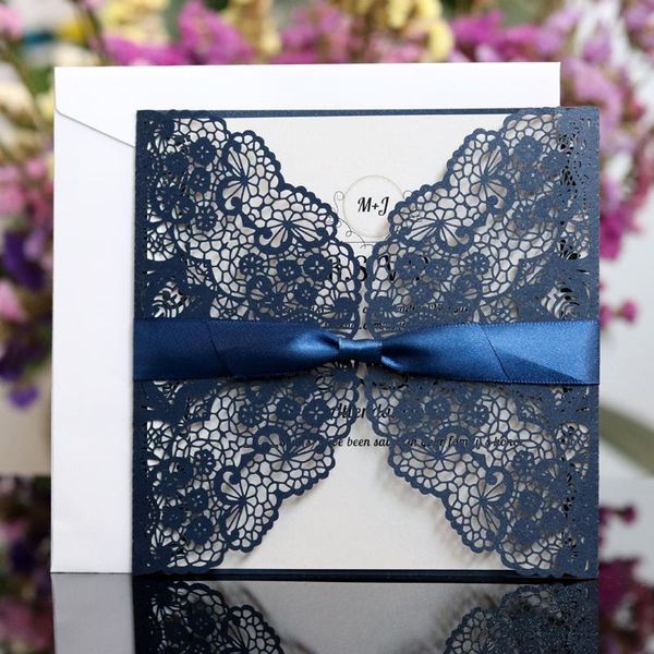 

1 шт. элегантный квадратный полый лазерный вырезать свадебные пригласительные карты бумаги с лентой персонализированные свадебные украшения